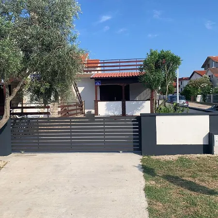 Apartment House Adria - Sabunike
